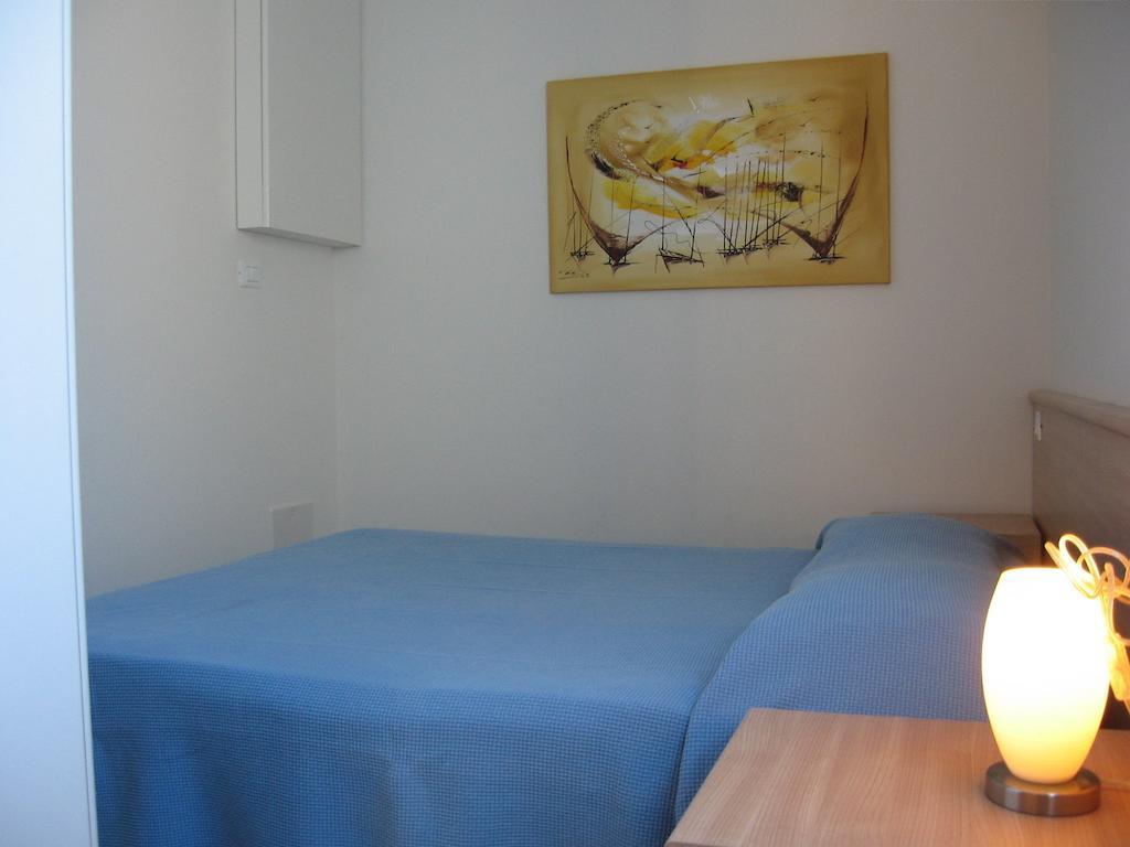Residence Al Mare - Agenzia Cocal カオルレ 部屋 写真