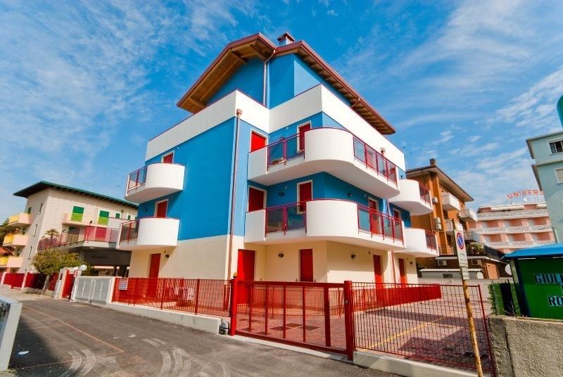Residence Al Mare - Agenzia Cocal カオルレ エクステリア 写真